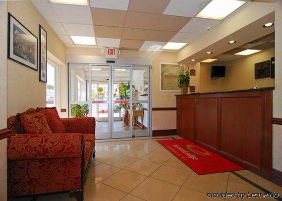 Econo Lodge Downtown Louisville İç mekan fotoğraf